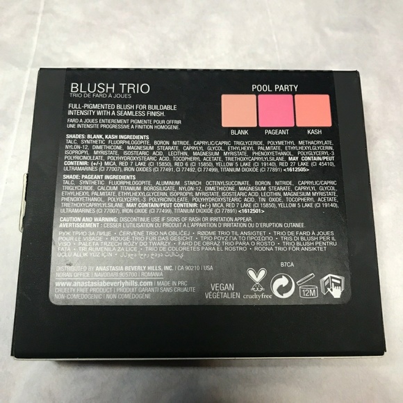Anastasia Beverly Hills blush trio - Picture 2 of 3